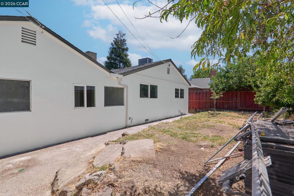 103 Cataline Ave Property Photo 25