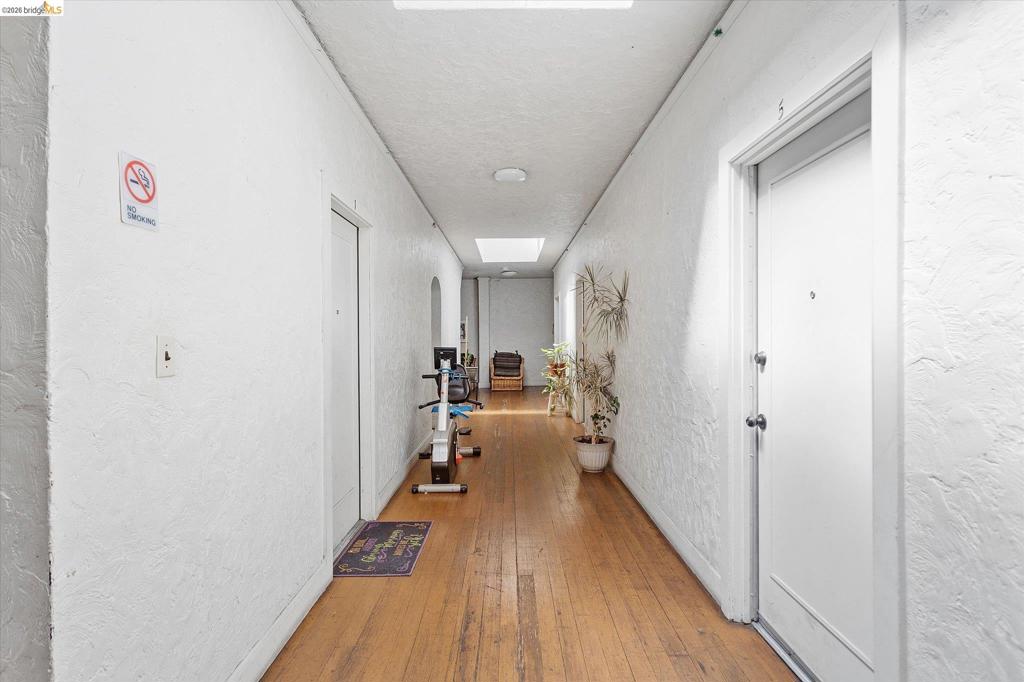 1846 Foothill Blvd Property Photo 14