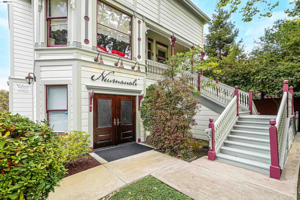 742 B St Property Photo 4