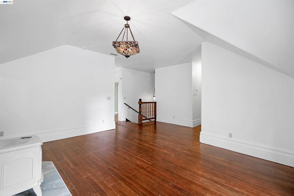 742 B St Property Photo 48