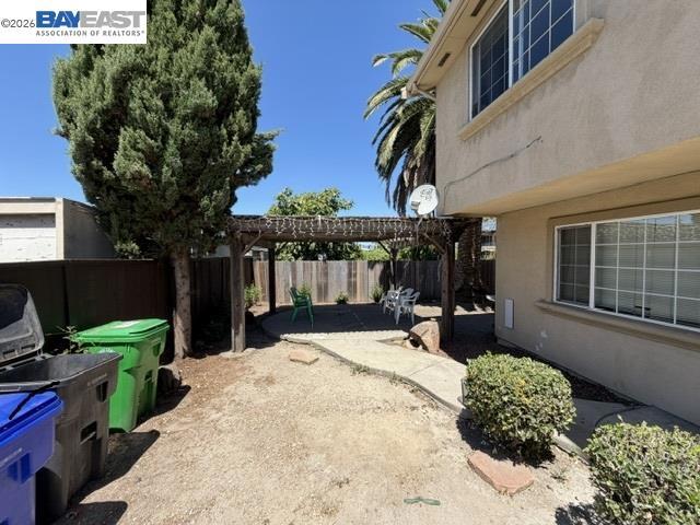 1421 165th Ave Property Photo 7