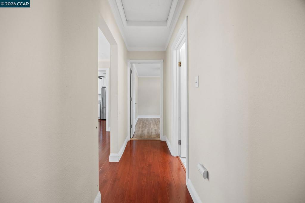 2437 Hemlock Avenue Property Photo 19