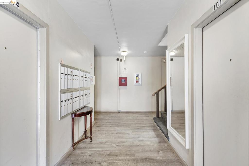4609 Bond St Property Photo 4