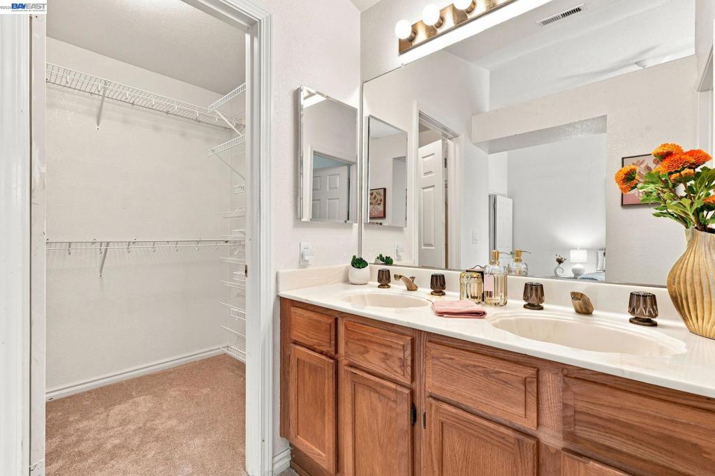 1520 Deer Run Ln Property Photo 37