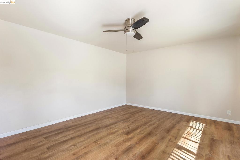 955 Karol Way Property Photo 13
