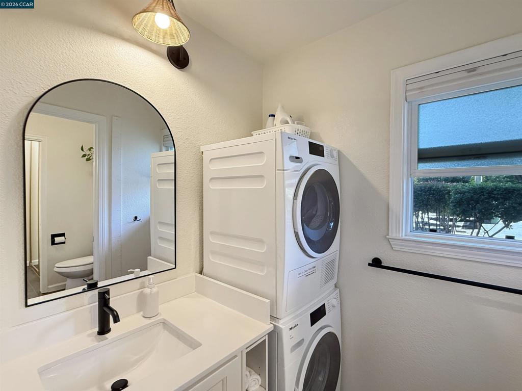 2548 Jones Rd 10 Property Photo 20