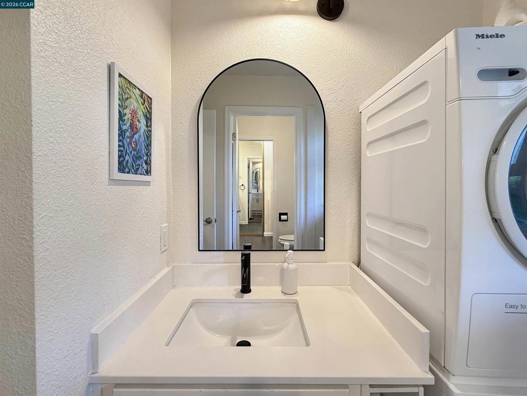 2548 Jones Rd 10 Property Photo 21