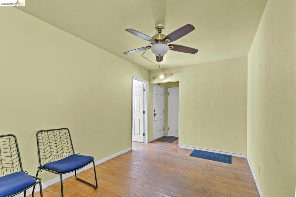 2713 Ridge Rd Property Photo 11