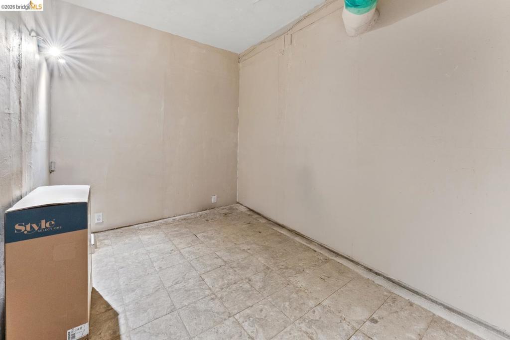 2713 Ridge Rd Property Photo 22