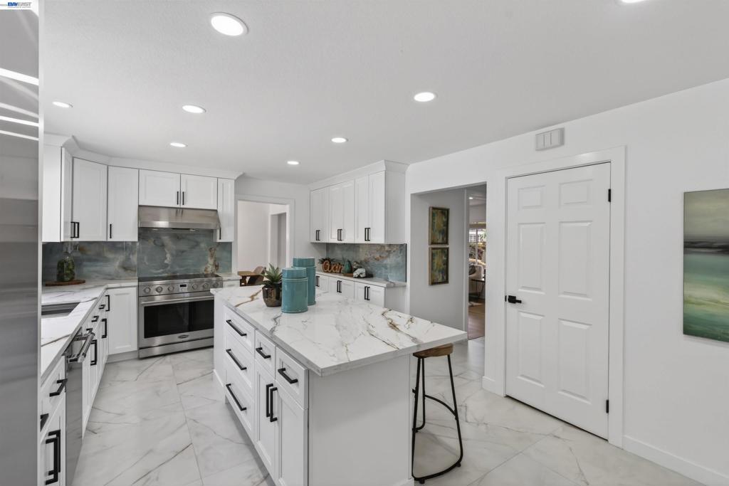 2865 Longspur Way Property Photo 2