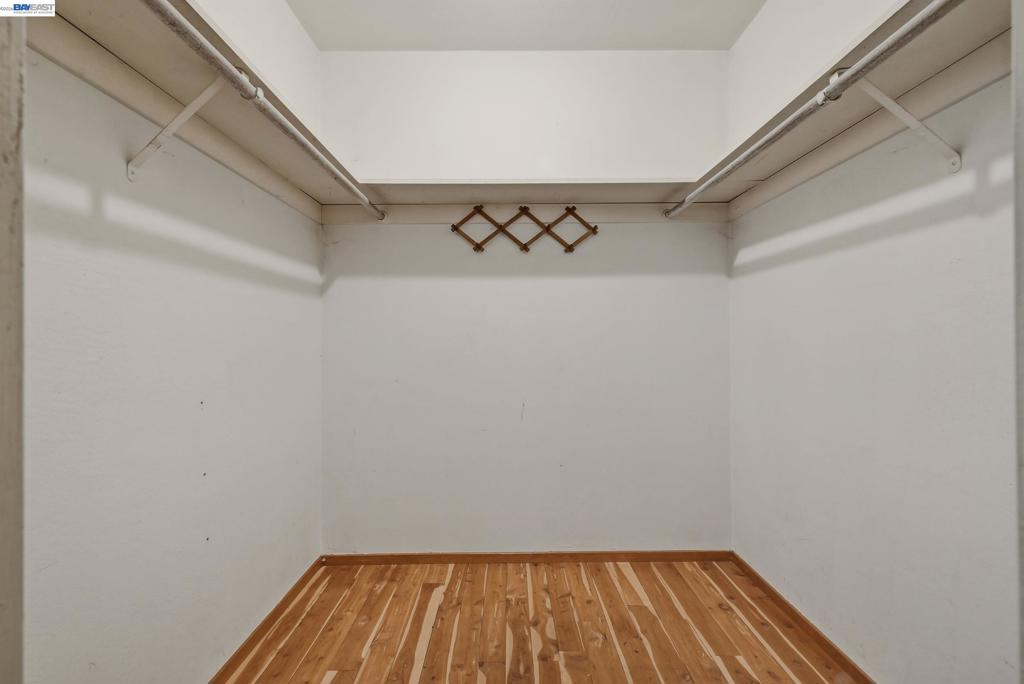 20940 Locust St Property Photo 31