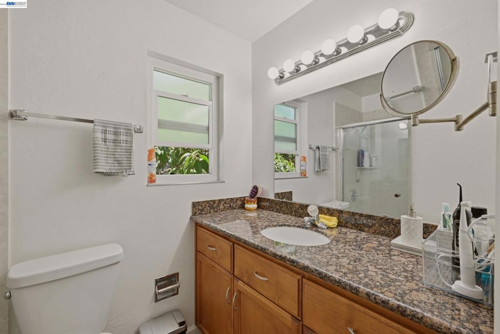 20940 Locust St Property Photo 32