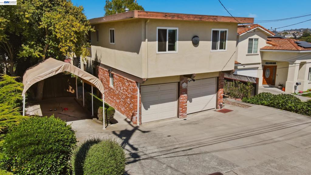 20940 Locust St Property Photo 49