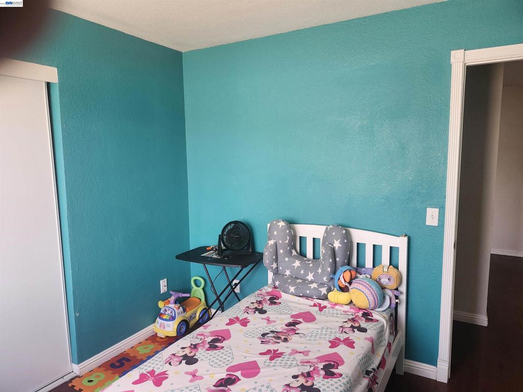 2930 Lincoln Blvd Property Photo 15