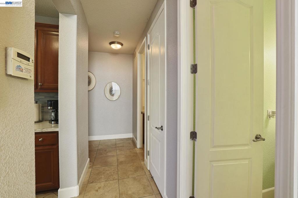 1762 Ashtree Ct Property Photo 17