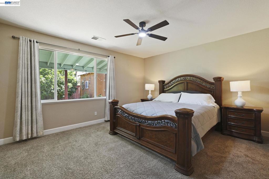 1762 Ashtree Ct Property Photo 20