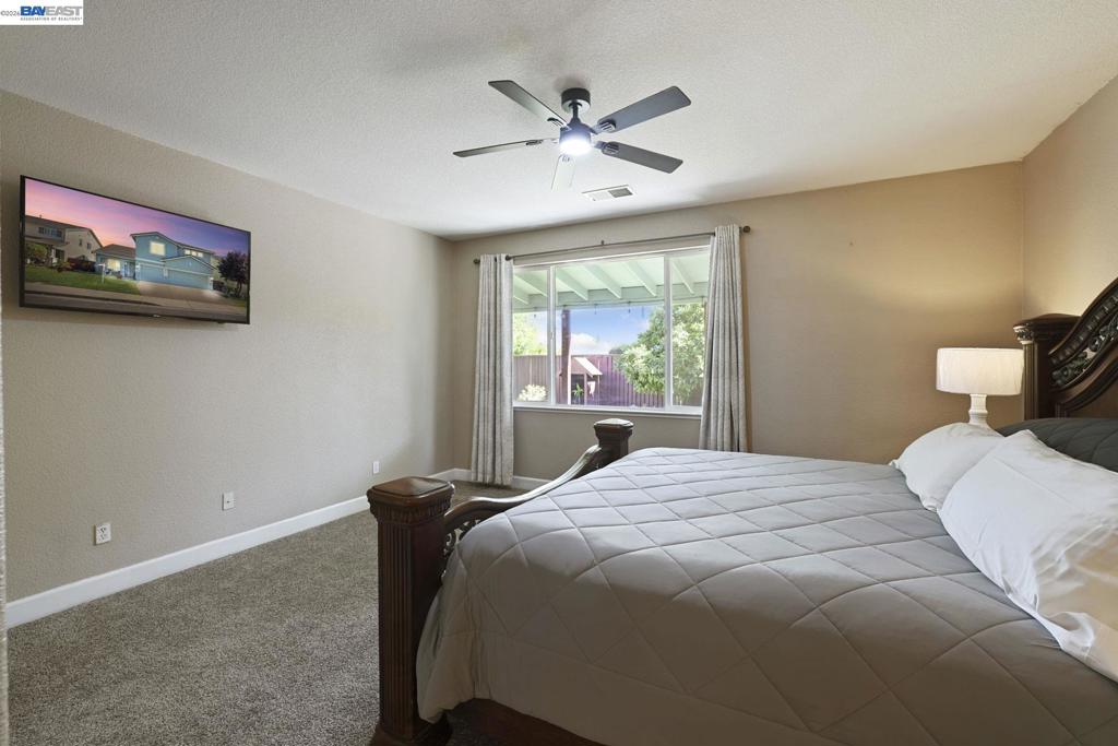 1762 Ashtree Ct Property Photo 26