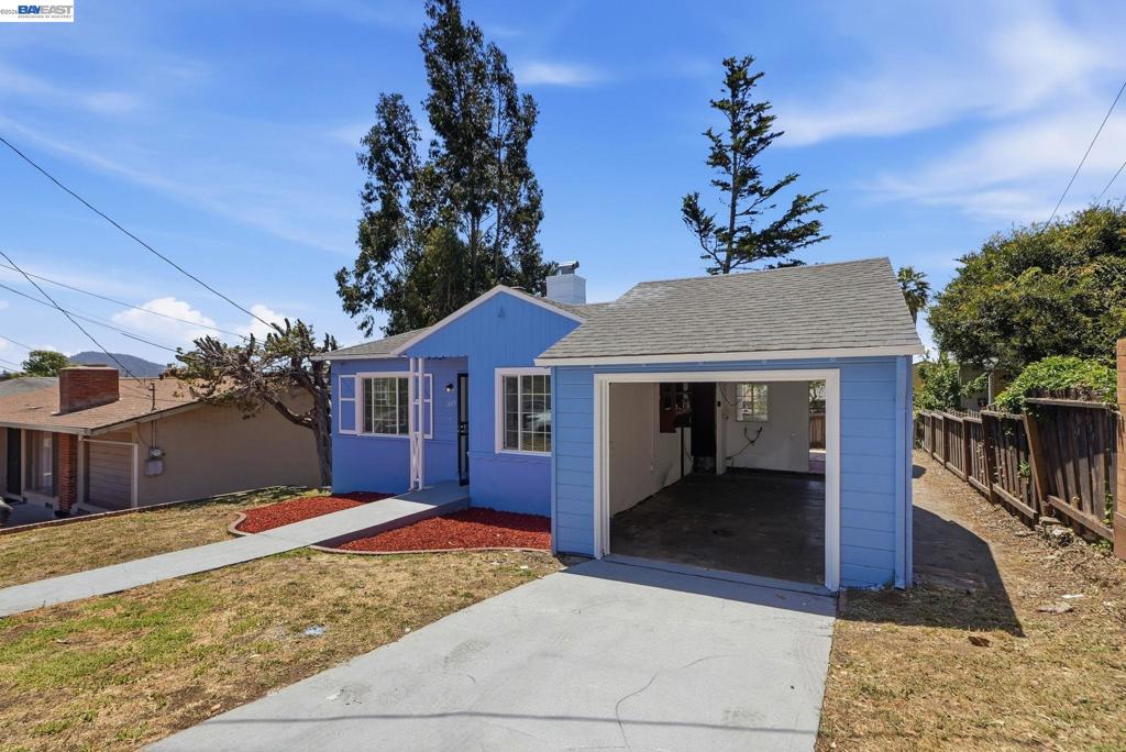 1333 Mariposa St Property Photo 3