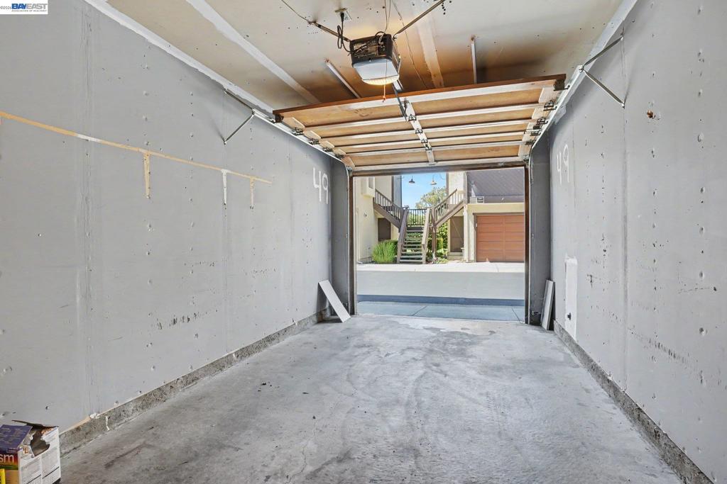 14374 Outrigger Property Photo 22