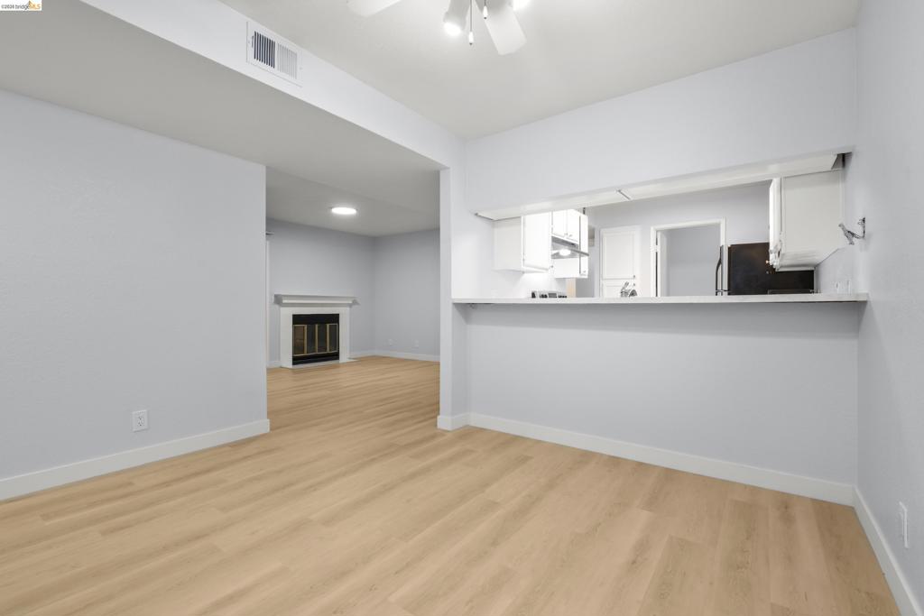 580 Canyon Oaks D Property Photo 3