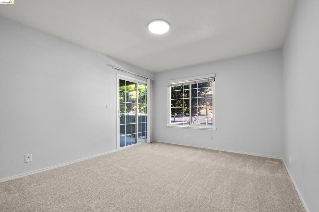 580 Canyon Oaks D Property Photo 16