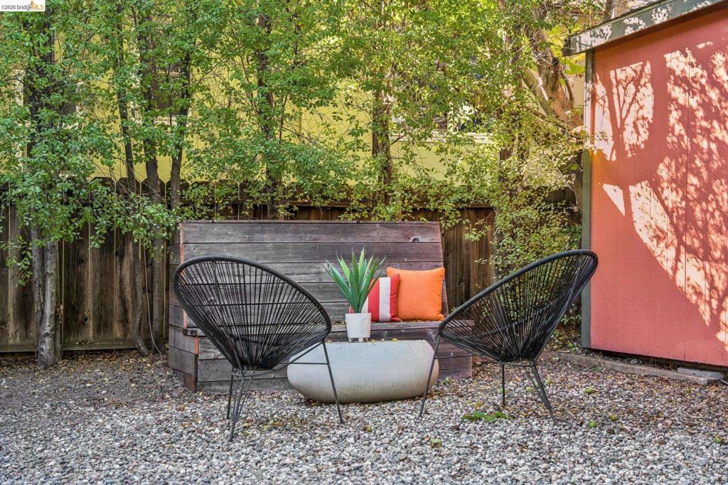 420 Avon St Property Photo 85