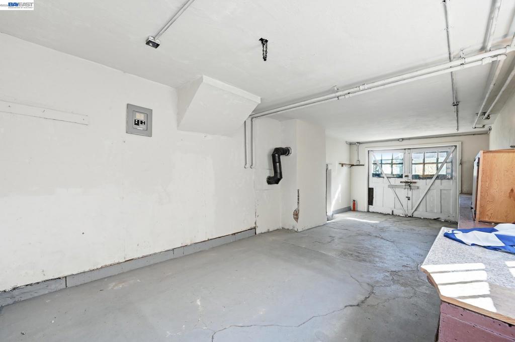 2401 9th Ave Property Photo 60
