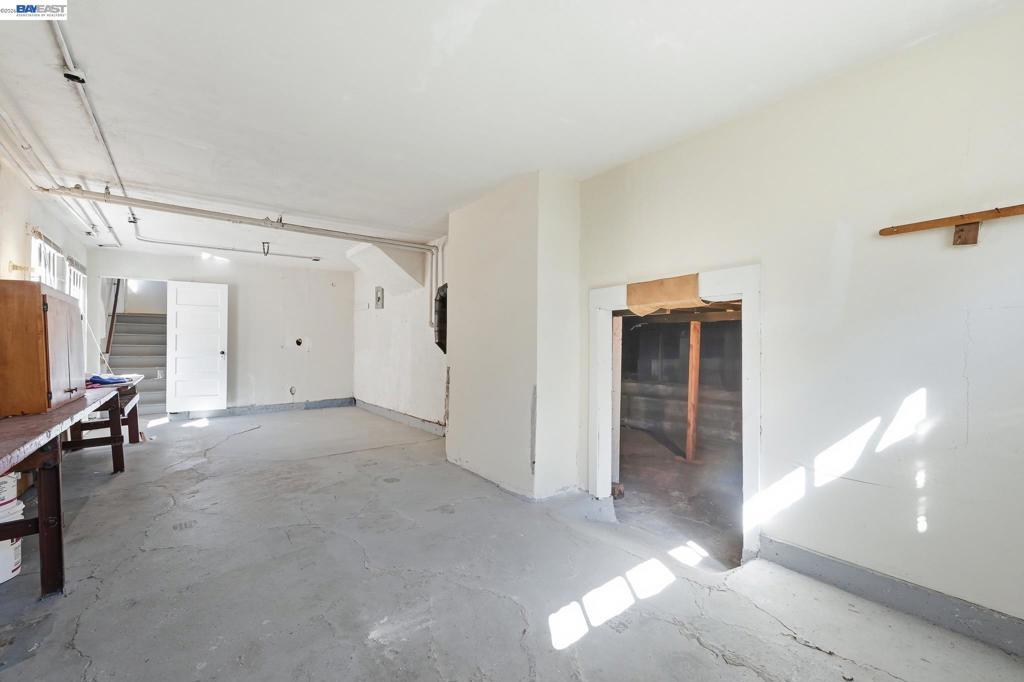 2401 9th Ave Property Photo 63