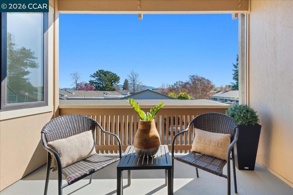 2501 Pine Knoll Dr 8 Property Photo 19