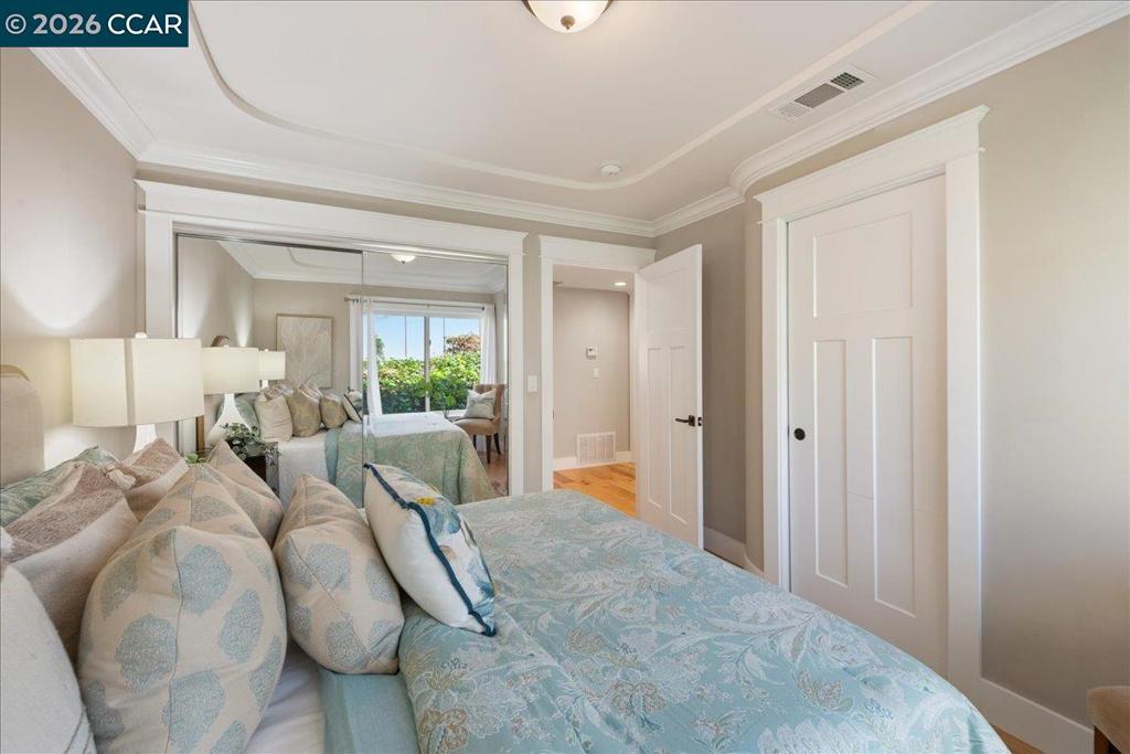 2501 Pine Knoll Dr 8 Property Photo 26