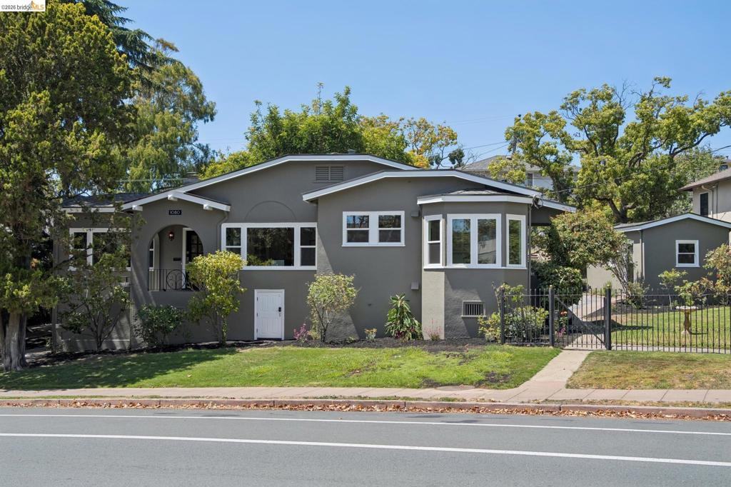 1080 Monterey Ave. Property Photo 2