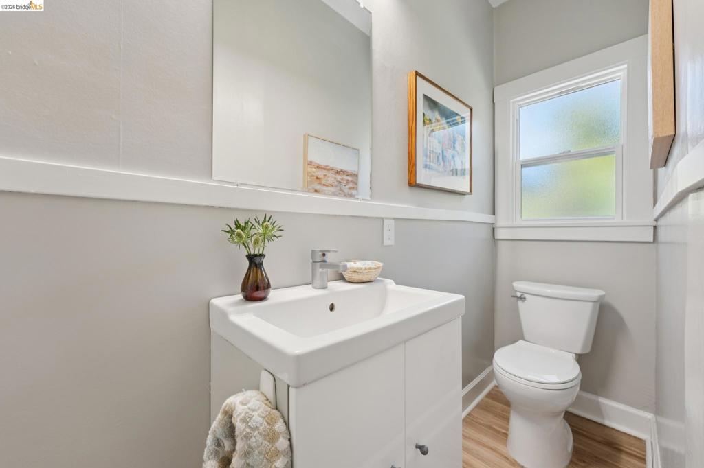 1080 Monterey Ave. Property Photo 40