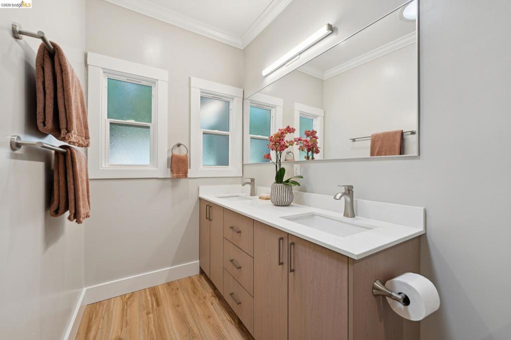 1080 Monterey Ave. Property Photo 58