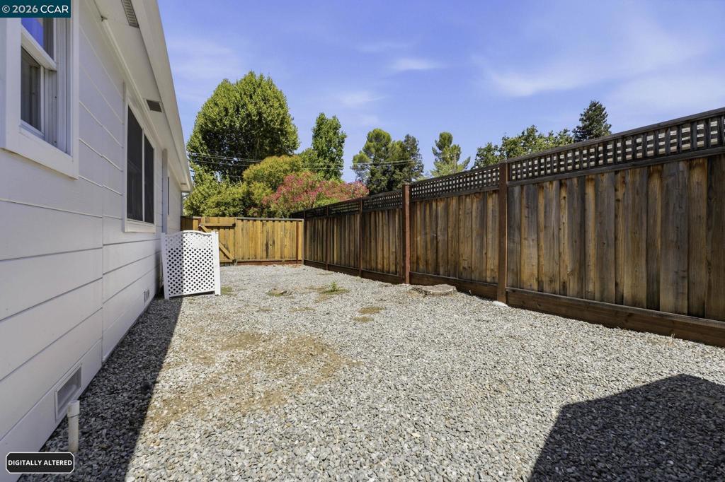 8 Lander Dr Property Photo 61