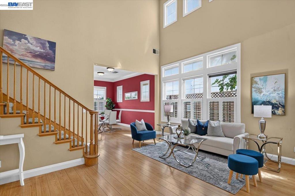 4329 Foxford Way Property Photo 4