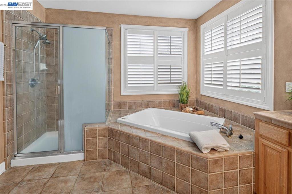 4329 Foxford Way Property Photo 20