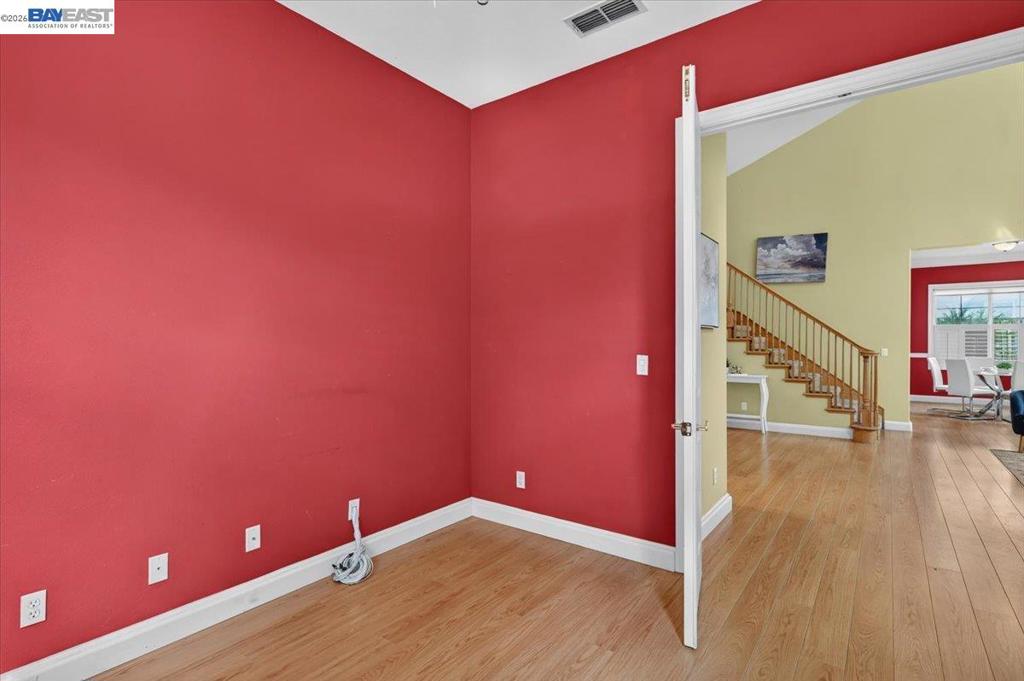 4329 Foxford Way Property Photo 30