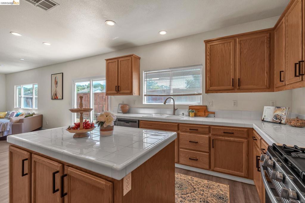 544 Pine Creek Cir Property Photo 13