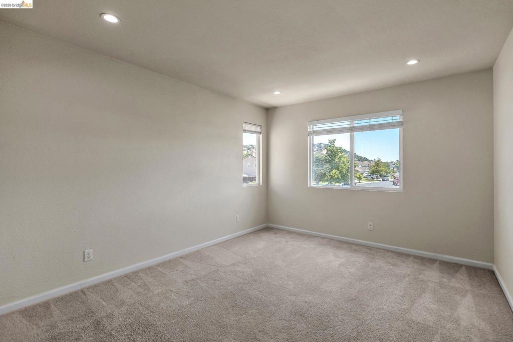 544 Pine Creek Cir Property Photo 15
