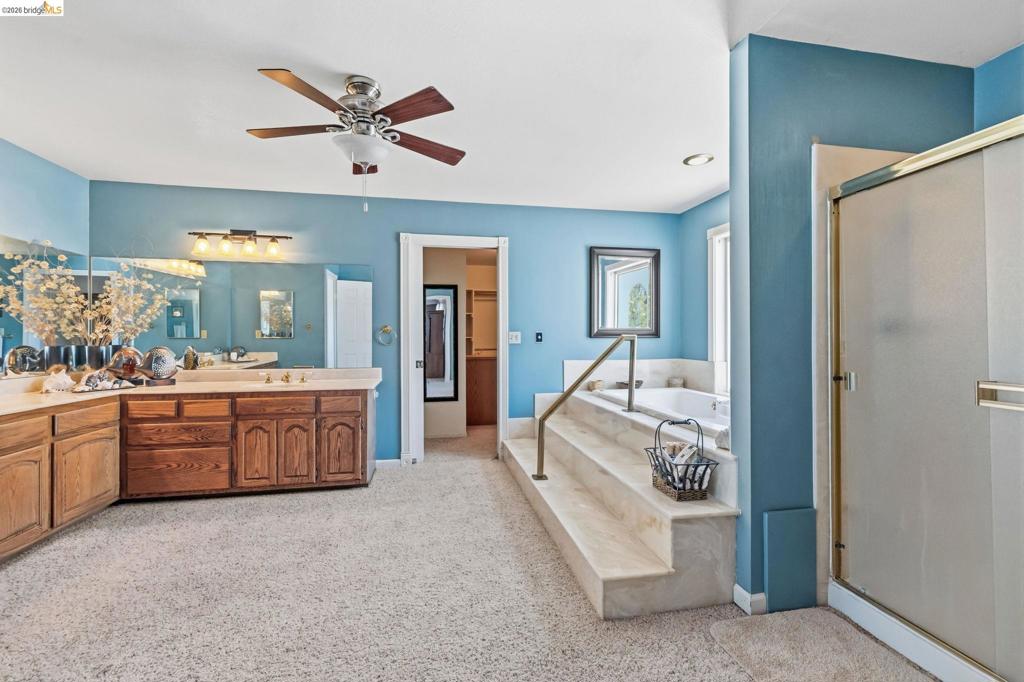 17732 Saddle Dr Property Photo 26