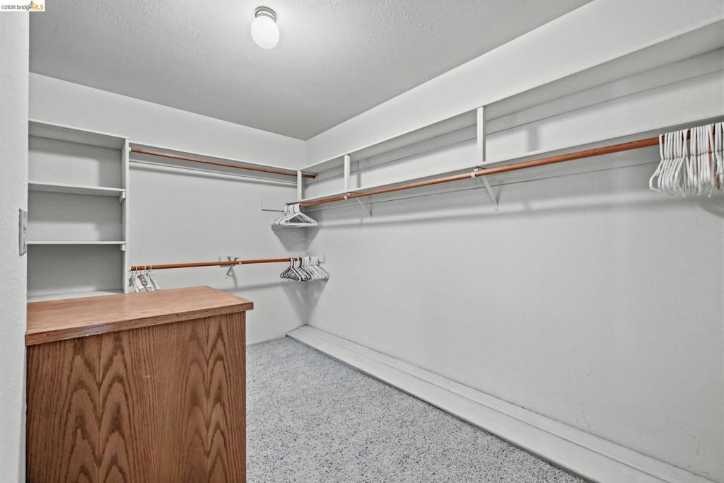 17732 Saddle Dr Property Photo 30