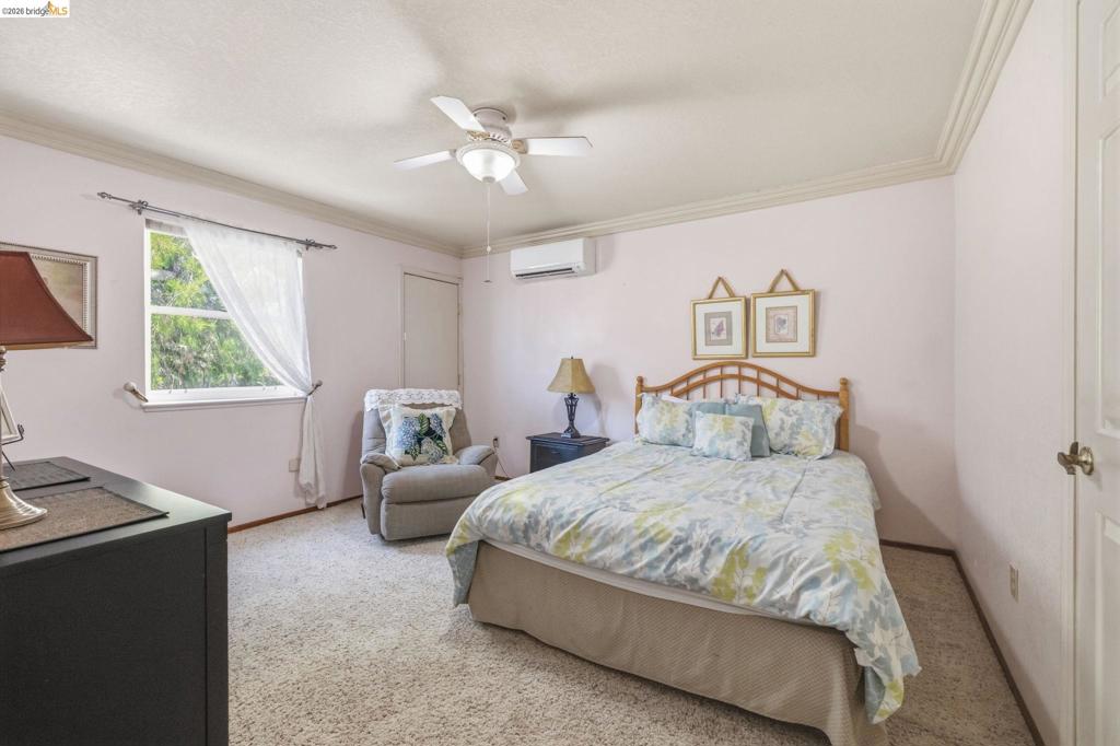 17732 Saddle Dr Property Photo 33