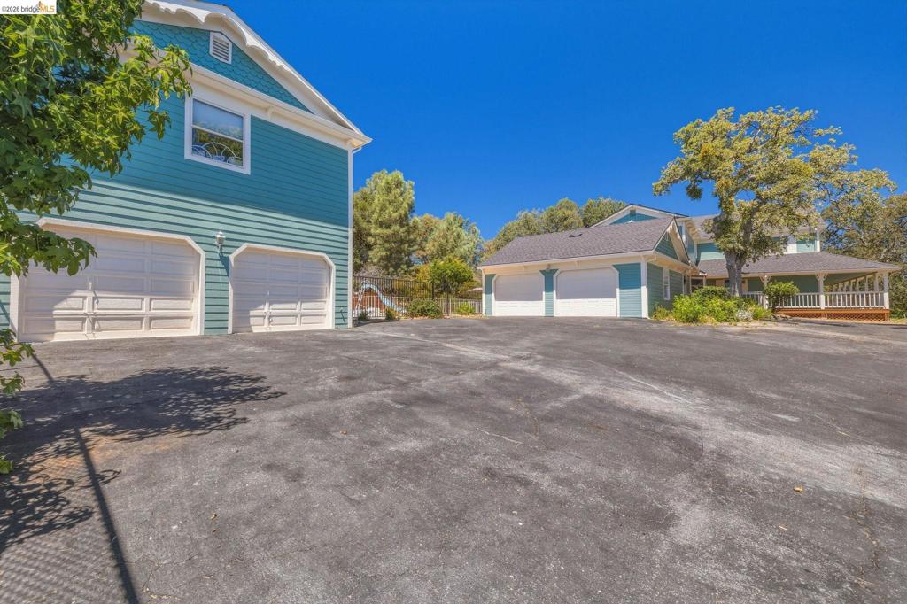 17732 Saddle Dr Property Photo 60
