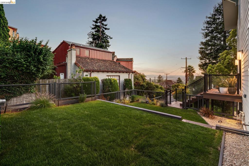 1409 Scenic Ave Property Photo 39