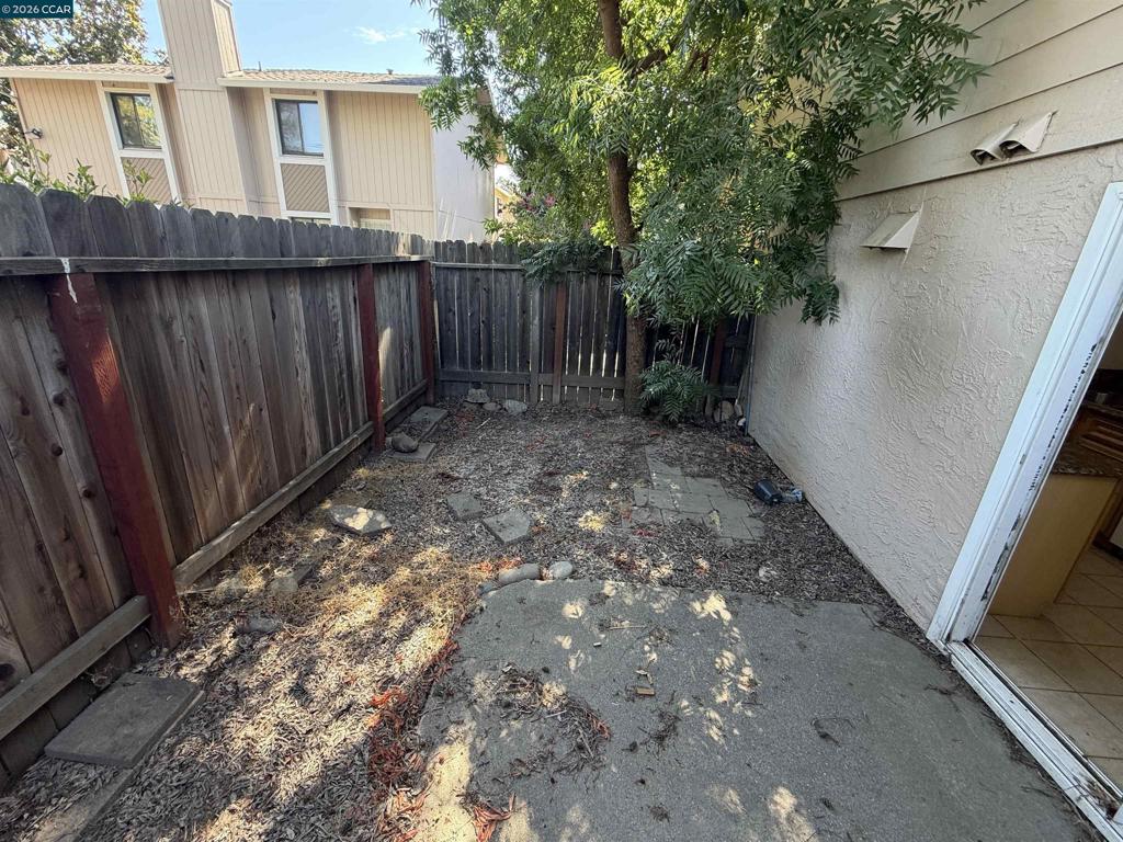 7032 Fair Oaks Blvd Property Photo 23