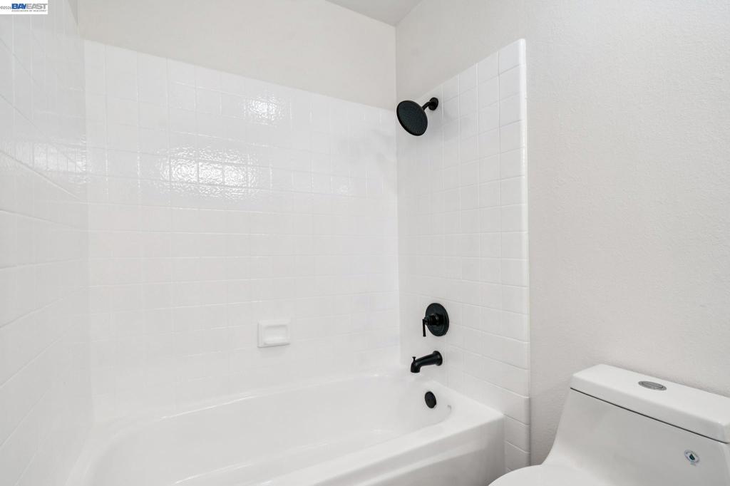 21062 Gary Dr 217 Property Photo 32