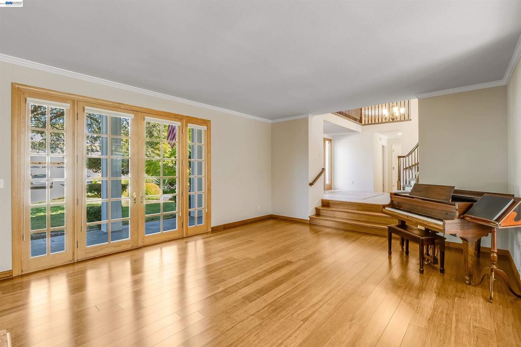 259 Segovia Place Property Photo 25