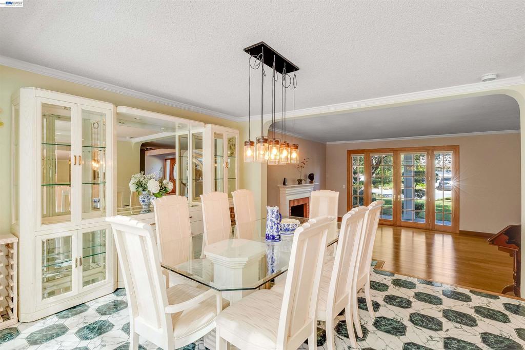 259 Segovia Place Property Photo 28