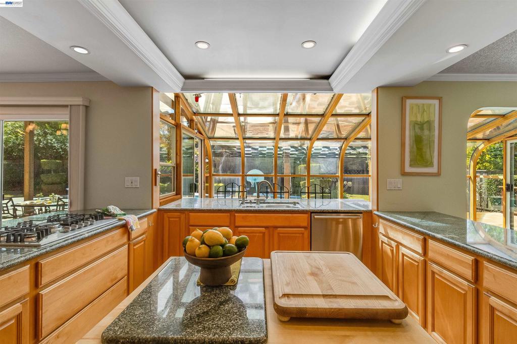 259 Segovia Place Property Photo 31