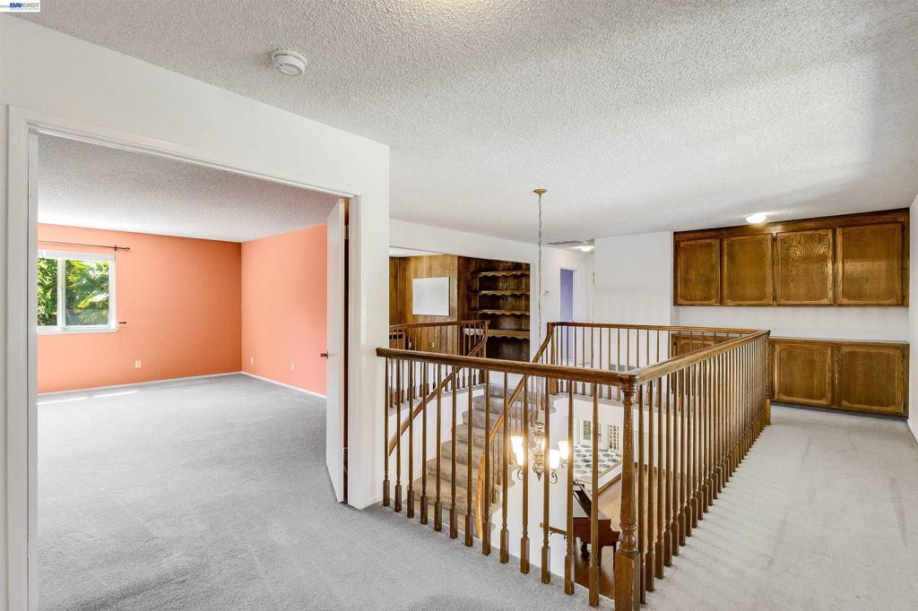 259 Segovia Place Property Photo 56